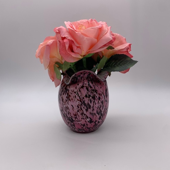 Beautiful Vtg. Rose Pink & Multi Colored Hand Blown Small Art Glass Vase 5” - Picture 1 of 15